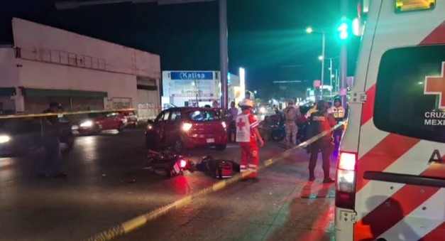 Motociclista muere en funesto choque con auto en el Puerto de Veracruz