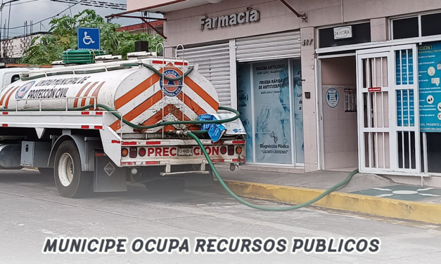 PIPA DE PROTECCIÓN CIVIL ABASTECE DE AGUA AL HOSPITAL PROPIEDAD DEL ALCALDE DE CORDOBA