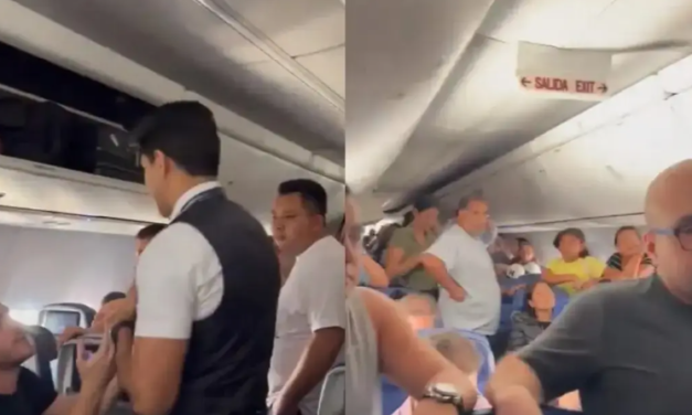 Pasajeros de avión donde hombre abrió al puerta por el calor podrían ser indemnizados: Experto