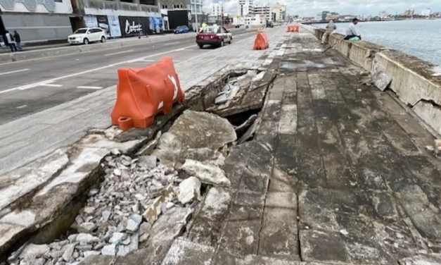 Semar pide otro estudio para construir escolleras en bulevar de Boca del Río: Unanue