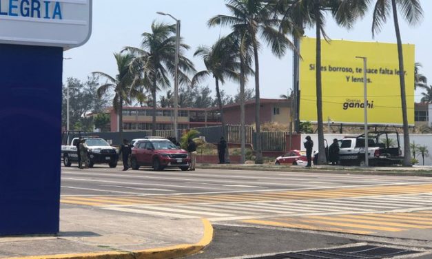 OPERATIVO POLICIAL EN BOCA DEL RIO