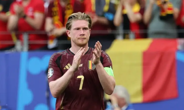 De Bruyne reconoce errores de Bélgica para lograr victoria