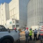 RESCATAN CUERPOS EN EMPRESA TRIMEX DE COATZACOALCOS