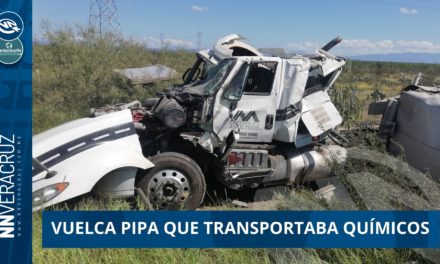 VUELCA PIPA CON QUÍMICOS