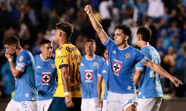 Cruz Azul manda en la Liga MX