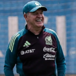 Javier Aguirre se va satisfecho con desempeño del Tri