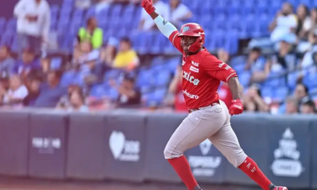 Los Diablos Rojos blanquean a los Sultanes y están a un triunfo de ser campeones