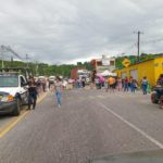 POBLADORES BLOQUEAN CARRETERA VERACRUZ-XALAPA A LA ALTURA DE PLAN DE RIO