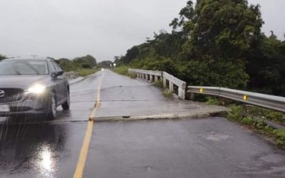 IMÁGENES DE LAS CONDICIONES QUE PRESENTA EL PUENTE POZUELOS EN LA CARRETERA ESTATAL TLALIXCOYAN A LA LAGUNA