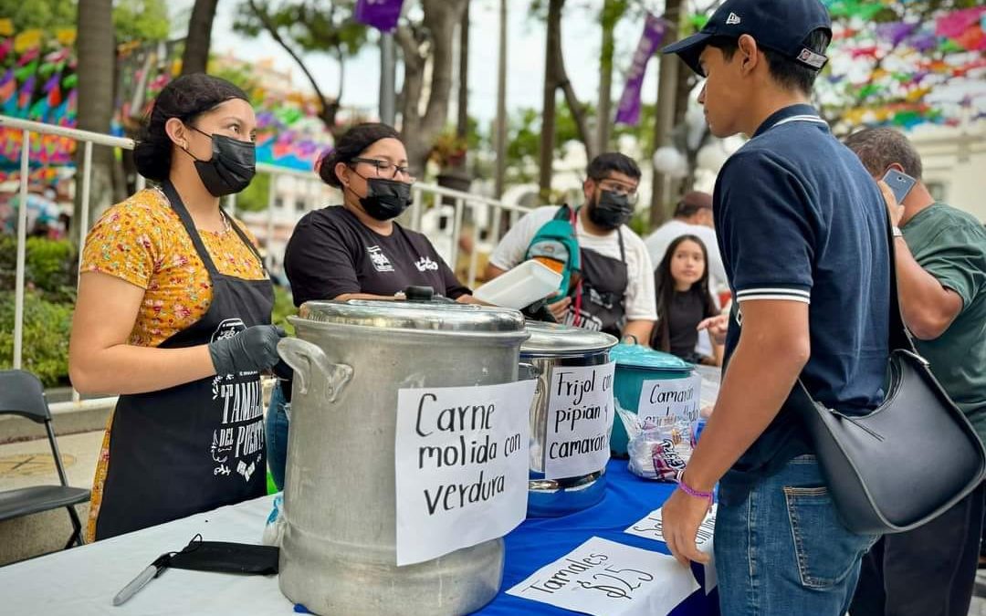 ANUNCIAN TAMALIZA EN MACROPLAZA DE VERACRUZ