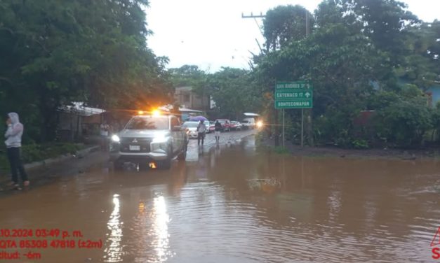 PROTECCIÓN CIVIL RECORRE ZONAS AFECTADAS EN CATEMACO