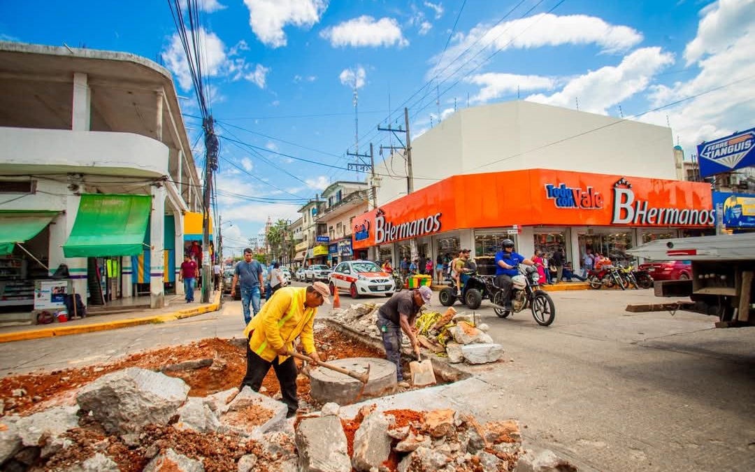 ANTE FALLAS DE CAEV, AYUNTAMIENTO DE ACAYUCAN SOLICITARA SE MUNICIPALICE EL SERVICIO DE AGUA