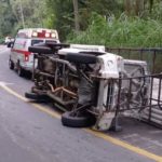 VUELCA CAMIONETA EN LA COSCOMATEPEC-HUATUSCO