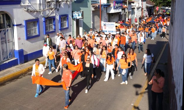 AUTORIDADES MUNICIPALES Y MUJERES SANANDRESCANAS MARCHAN EN DE LA VIOLENCIA DE GENERO