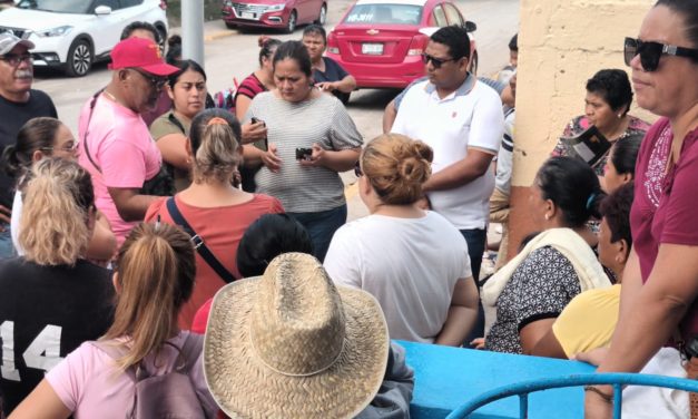 HABITANTES DE PUREZA EN CONTRA DE AUMENTO AL COSTO DE PASAJE