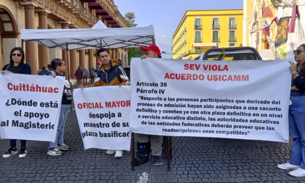 PROTESTA DE PROFESORES EN XALAPA