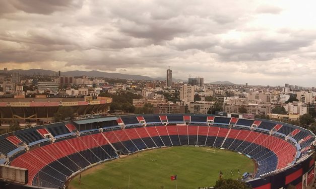 ** *El Estadio Cruz Azul reabre sus puertas tras una extensa remodelación*