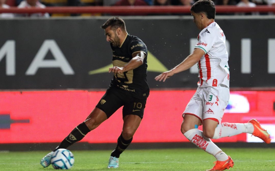 Pumas arranca con triunfo en su debut en la Liga MX al vencer a Necaxa