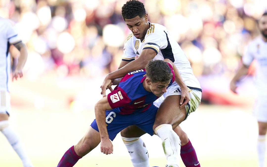 El Real Madrid sucumbe 5-2 ante el Barcelona y las dudas sobre Ancelotti aumentan